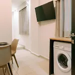 Ismini City Center Apartment